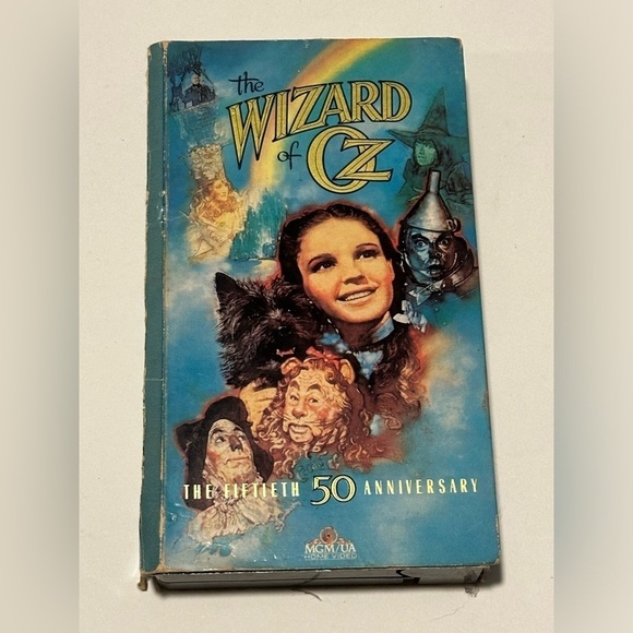 The Wizard of Oz VHS Movie - Picture 1 of 4